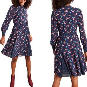 Boden Christina Billowy Peony Navy Blue
Floral & Polka Dot Mini Dress Sz 10